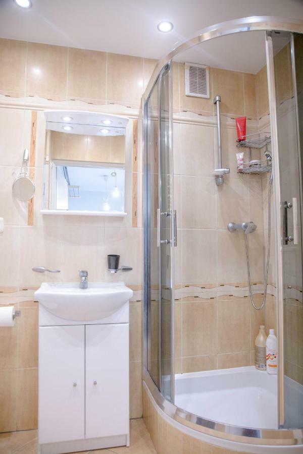 Apartament Skwer Kosciuszki Gdynia Parking!! ภายนอก รูปภาพ